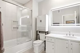 7865 Vallagio Ln, Englewood, CO 80112 - Photo 29