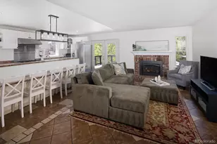 8655 E Phillips Ave, Centennial, CO 80112 - Photo 11