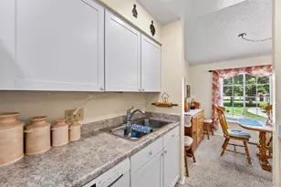 8427 Everett Way, Arvada, CO 80005 - Photo 15