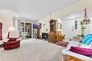 8427 Everett Way, Arvada, CO 80005 - Photo 9