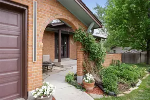 2578 S Dover Way, Lakewood, CO 80227 - Photo 3