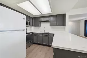 10008 Quivas St, Thornton, CO 80260 - Photo 9