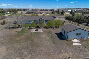 905 Pawnee St, Strasburg, CO 80136 - Photo 17