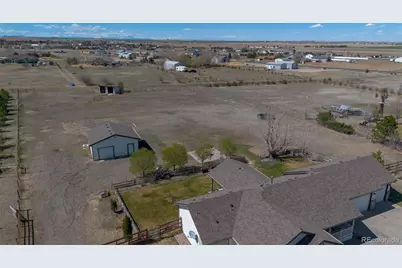 905 Pawnee Street, Strasburg, CO 80136 - Photo 25