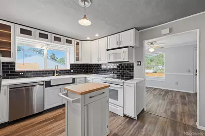 1017 Prairie Road, Colorado Springs, CO 80909 - Photo 7