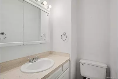 11819 E Canal Drive, Aurora, CO 80011 - Photo 5