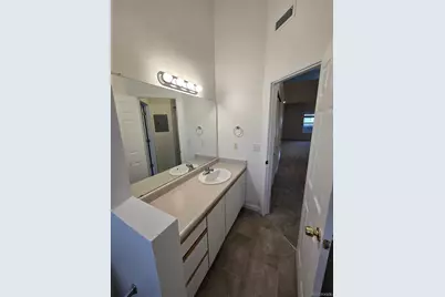 3233 S Zeno Court #E, Aurora, CO 80013 - Photo 13