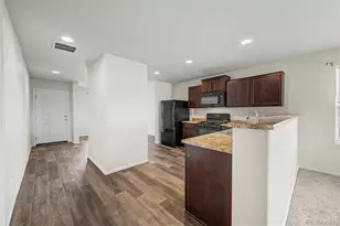47386 Lily Ave, Bennett, CO 80102 - Photo 13
