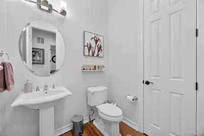 27560 E Lakeview Drive, Aurora, CO 80016 - Photo 19