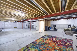 27560 E Lakeview Dr, Aurora, CO 80016 - Photo 35