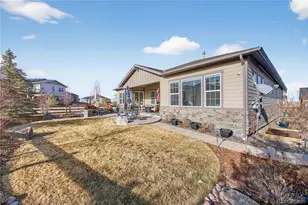 27560 E Lakeview Dr, Aurora, CO 80016 - Photo 43