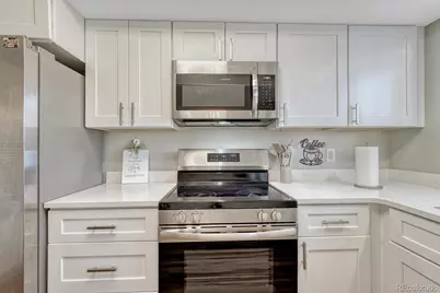 9004 E Mansfield Avenue, Denver, CO 80237 - Photo 9