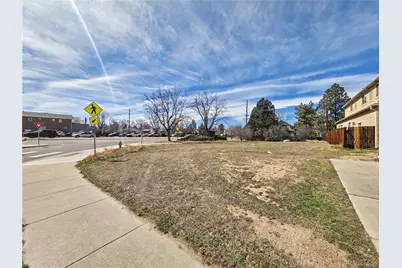 295 S Monaco Parkway, Denver, CO 80224 - Photo 9