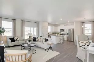 1073 Brink St, Lochbuie, CO 80603 - Photo 5