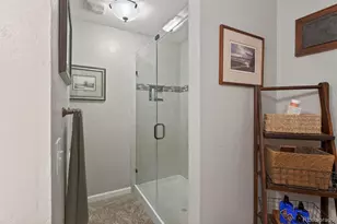 2002 Green Oaks Ln, Littleton, CO 80121 - Photo 27