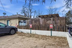 2434 S Corona St, Denver, CO 80210 - Photo 23