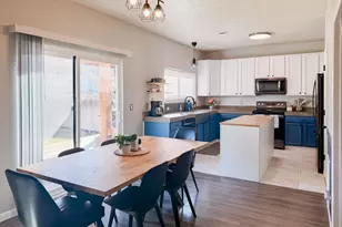 22264 E Belleview Pl, Aurora, CO 80015 - Photo 7