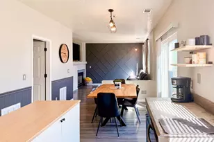 22264 E Belleview Pl, Aurora, CO 80015 - Photo 9