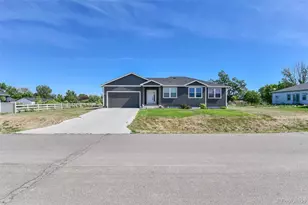 525 Foxtail Dr, Hudson, CO 80642 - Photo 3