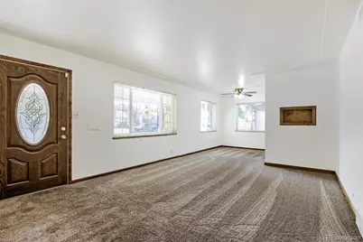 1051 Macon Street, Aurora, CO 80010 - Photo 7
