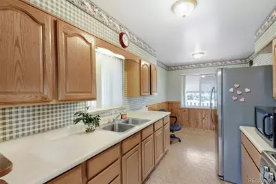 1051 Macon Street, Aurora, CO 80010 - Photo 11