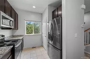 1320 Kestrel Ln, Longmont, CO 80501 - Photo 11