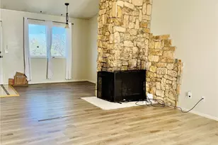 3927 S Pitkin Way, Aurora, CO 80013 - Photo 3