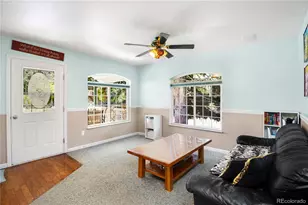 230 N 7th St, New Castle, CO 81647 - Photo 7