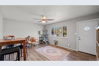 946 Hutchinson Drive, Colorado Springs, CO 80910 - Photo 5
