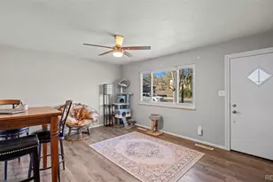 946 Hutchinson Dr, Colorado Springs, CO 80910 - Photo 5