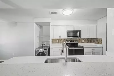 1182 S Eagle Circle #B, Aurora, CO 80012 - Photo 15
