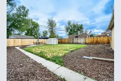 2431 Oneida Street, Denver, CO 80207 - Photo 27