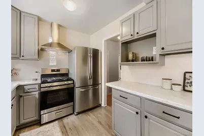 2431 Oneida Street, Denver, CO 80207 - Photo 11