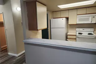 1011 S Ironton St, Aurora, CO 80012 - Photo 5