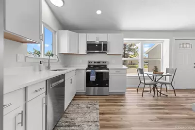 17933 E Linvale Drive, Aurora, CO 80013 - Photo 3