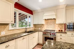 2116 N Cascade Ave, Colorado Springs, CO 80907 - Photo 11