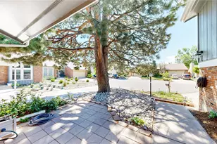 2946 S Moline Pl, Aurora, CO 80014 - Photo 31