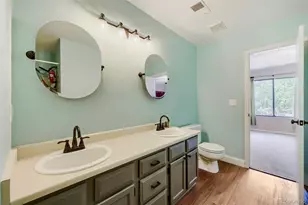 7474 E Arkansas Ave E, Denver, CO 80231 - Photo 11