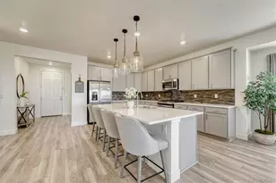 7843 Plateau Creek Ln, Littleton, CO 80125 - Photo 3
