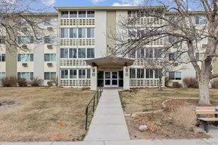 9385 E Center Ave, Denver, CO 80247 - Photo 27