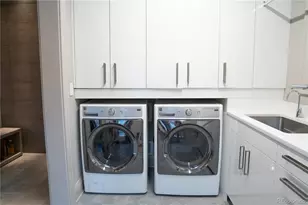 190 S Glencoe St, Denver, CO 80246 - Photo 29