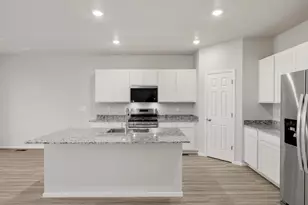 17598 E 90th Pl, Commerce City, CO 80022 - Photo 7