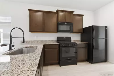 211 Clayton Avenue, Keenesburg, CO 80643 - Photo 15