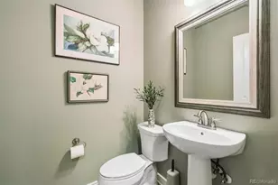 23963 E Roxbury Pl, Aurora, CO 80016 - Photo 5