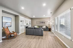 23963 E Roxbury Pl, Aurora, CO 80016 - Photo 21