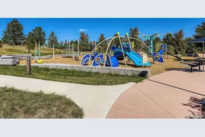 8275 S Country Club Parkway, Aurora, CO 80016 - Photo 37