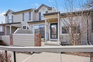 835 S Evanston Cir, Aurora, CO 80012 - Photo 21