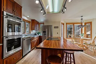 33913 Upper Bear Creek Rd, Evergreen, CO 80439 - Photo 5