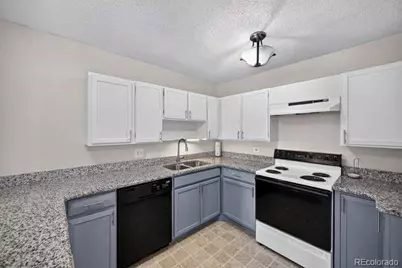 750 S Alton Way #8C, Denver, CO 80247 - Photo 5