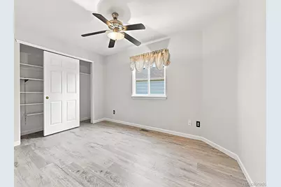 5571 S Yakima Street, Aurora, CO 80015 - Photo 27